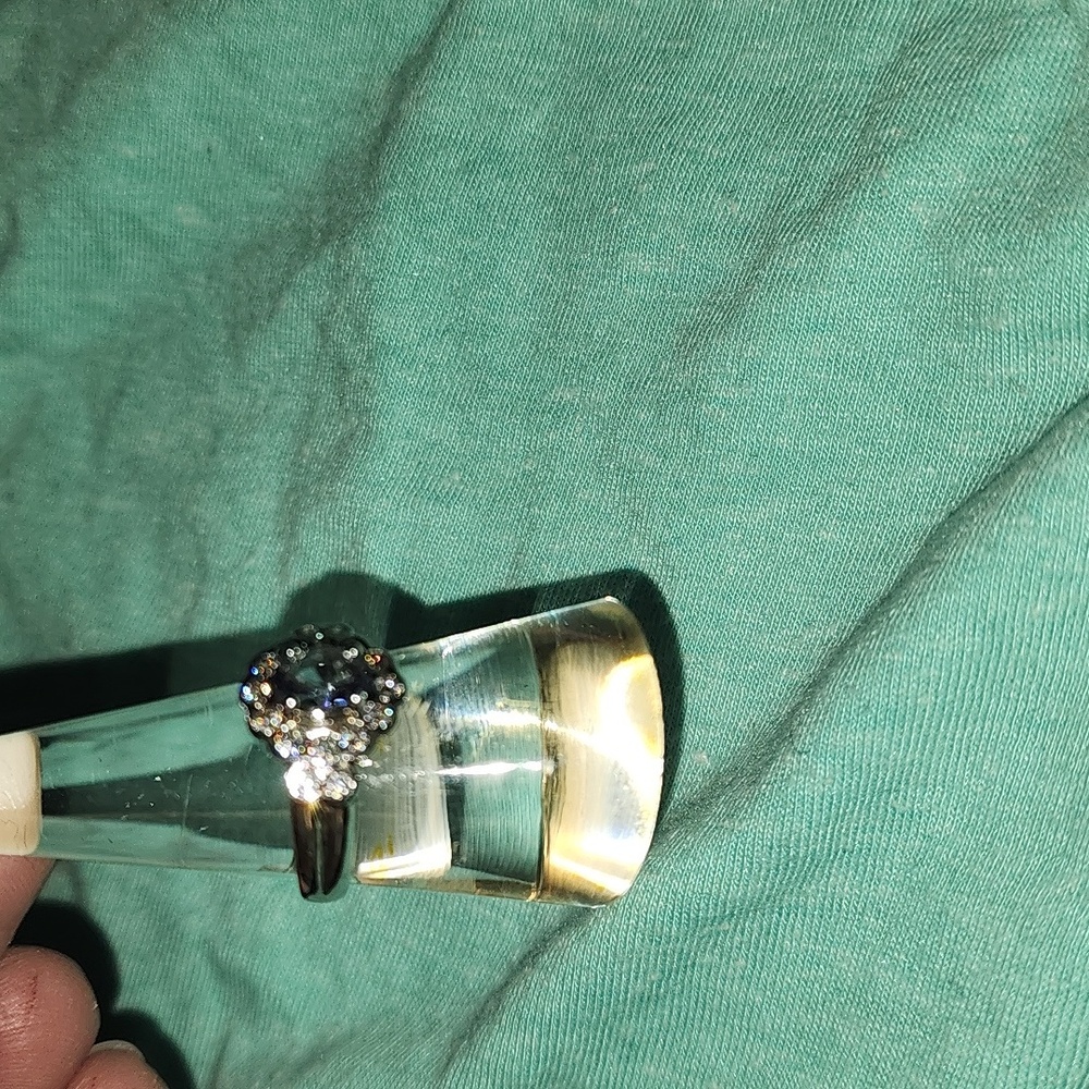 She's A Classic Lab Created Tanzanie Rhodium Plating Size 7 Firm Price Is $36 - Picture 7 of 8